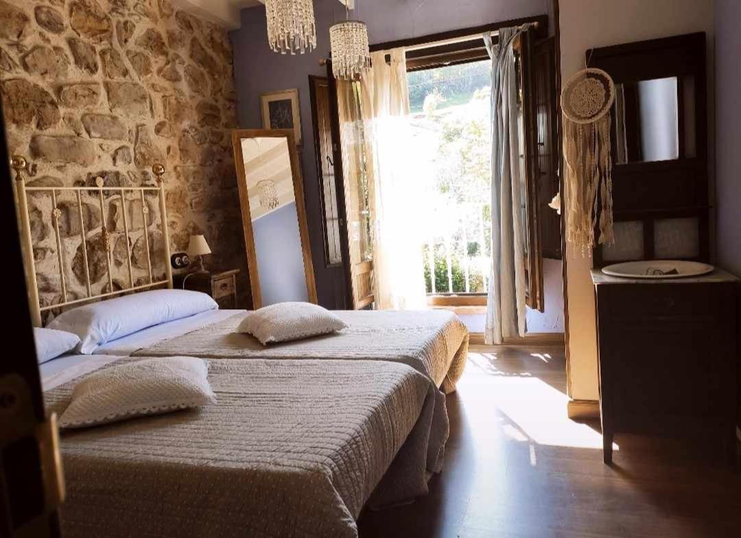La Gesta Picos de Europa Villa Poo  Exterior foto